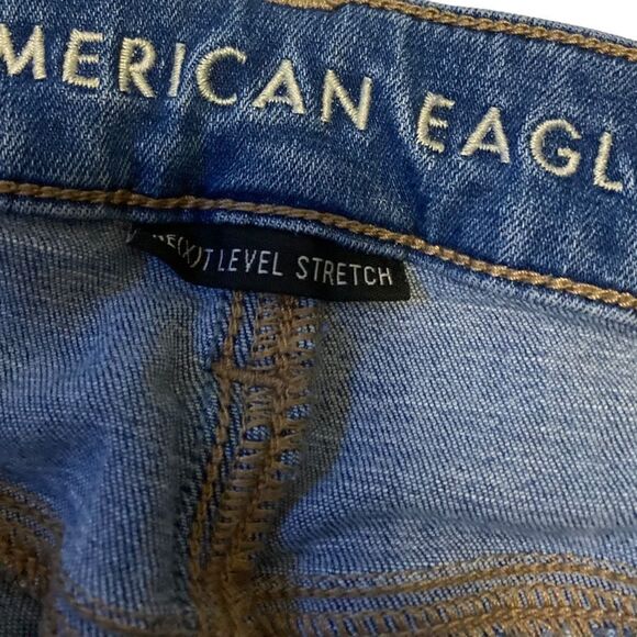 American Eagle outfitters Jeans Size 2 - Picture 2 of 7